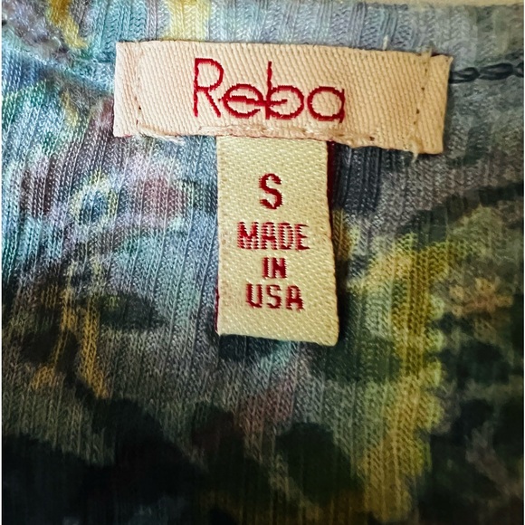 Women’s NWT Reba long sleeves light weigjt blue/white top,shirt sizes S - Picture 10 of 13